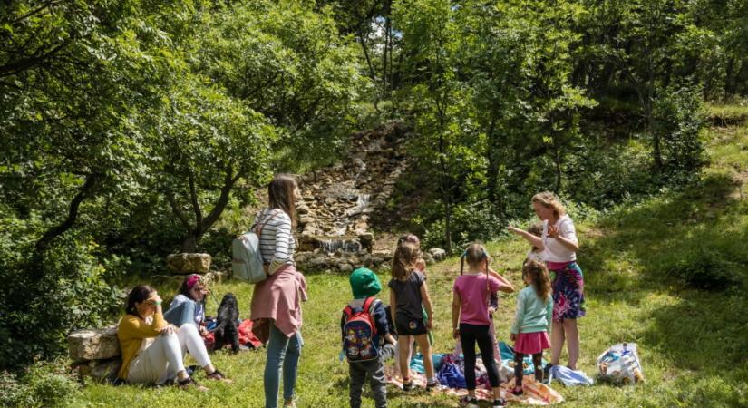 Újabb intézkedések lépnek életbe a gyermekes családok támogatására