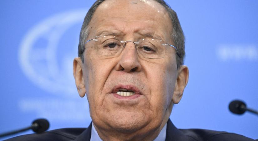 Lavrov óva intette a Nyugatot, hogy megpróbáljon a „győzelemig küzdeni egy atomhatalommal”