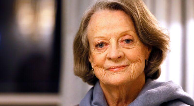 Elhunyt Maggie Smith