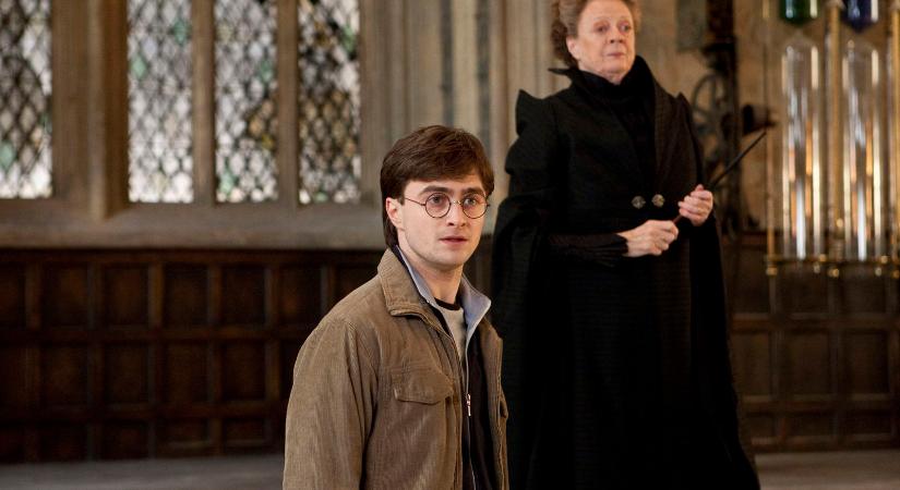 Ez volt a Harry Potter előtt Maggie Smith és Daniel Radcliffe első közös szereplése, a legtöbben nem is hallottak erről a sorozatról