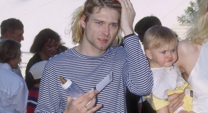 Megszületett Kurt Cobain unokája, akinek másik nagyapja Tony Hawk