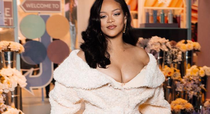 Rihanna kisfia igazi szabadulóművész, imádnivaló videót mutatott róla az énekesnő