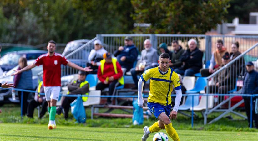 Dél-Balaton FC - Buzsák KSE labdarúgó mérkőzés (vármegye ll. )