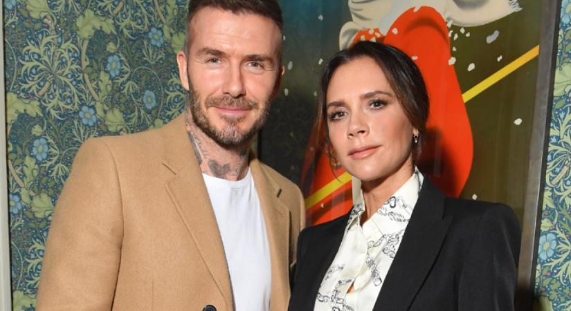 David és Victoria Beckham 13 éves lánya úgy mutatkozott a párizsi divathéten, hogy azóta is mindenki róla beszél