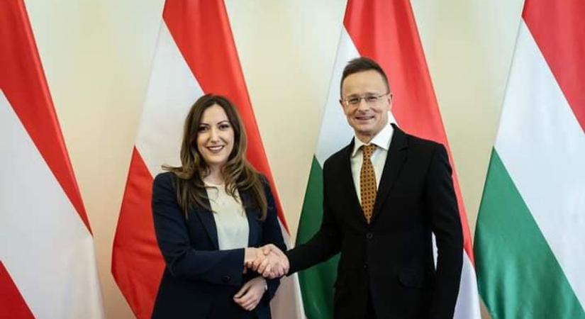 What a Weekend! - Hungary FM Hails Historic Win in Austria