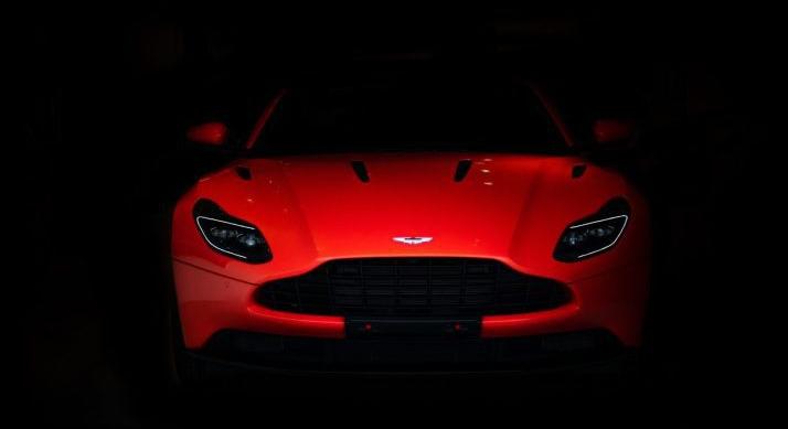 Az Aston Martin visszafogta idei eladási előrejelzését