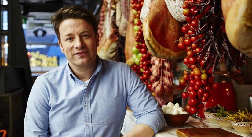 Jamie Oliver karácsonyi pulykája gyümölcskörettel és áfonyamártással