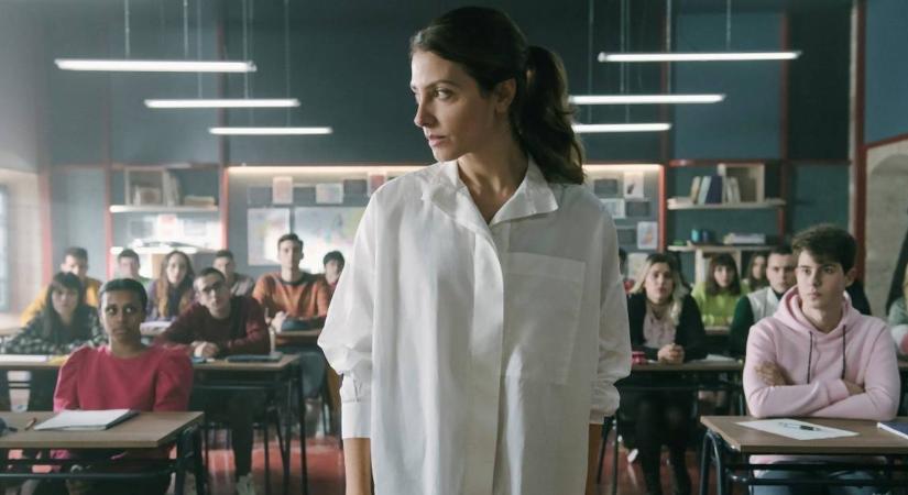 Egy élő és egy halott tanárnő viszonyáról szól a Netflix új, misztikus, spanyol sorozata