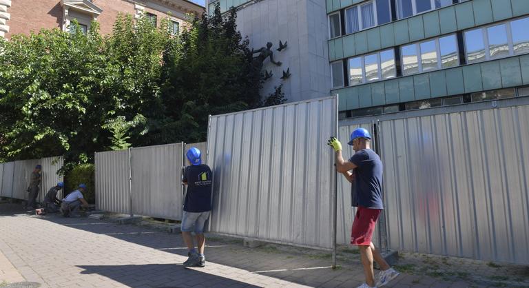 Folytatódik a Pázmány Campus bontása