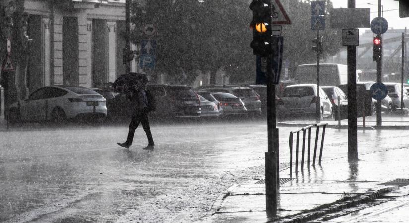 Brutális esőzés jön: egy hatalmas ciklon tart felénk - már a neve is félelmetes