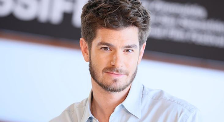 Andrew Garfield lemondott az apává válásról