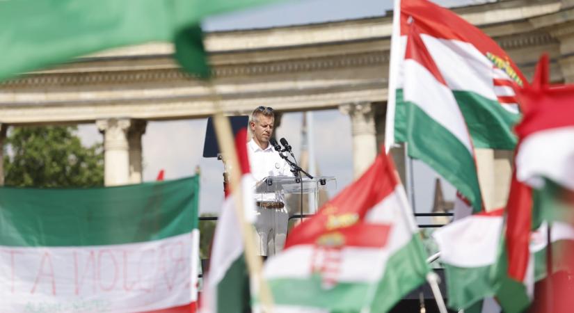 Magyar Péterék békés demonstrációra készülnek