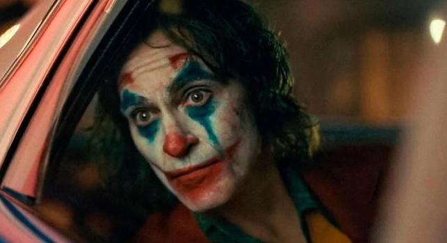 Van stáblista utáni jelenet a Joker 2 végén?