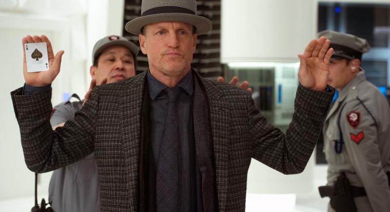 122 éves hasonmásával fotózkodott Woody Harrelson a Halászbástyánál