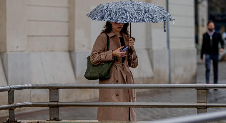 Nincs még vége a borult időnek, nem érdemes otthon hagyni az esernyőt