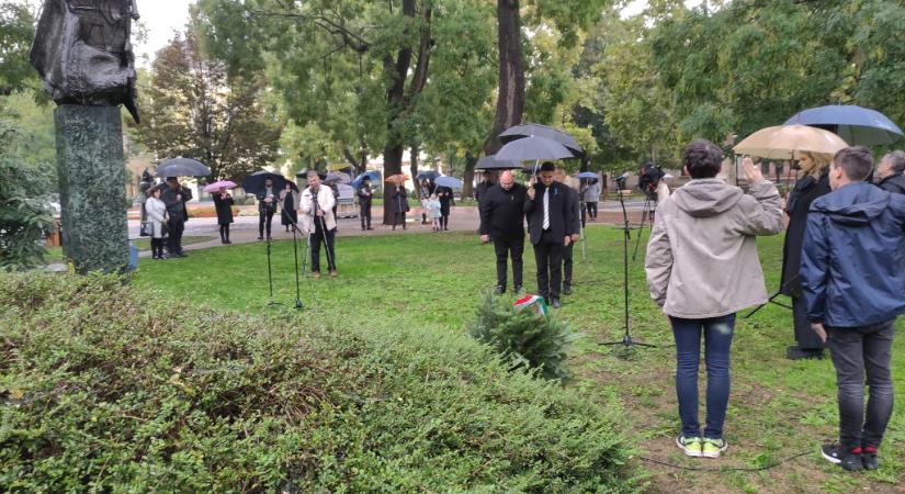 Márki-Zay Péter: mi hősként gondolunk az Aradi vértanúkra