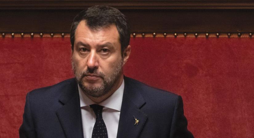 Hat év börtönt kockáztatok azért, mert megvédtem a határokat – Matteo Salvini a Mandinernek