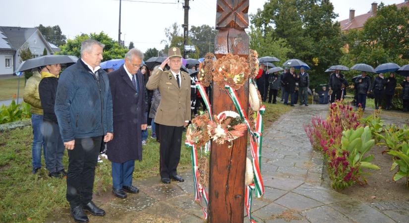 Tégláson is megemlékeztek az aradi vértanúkról