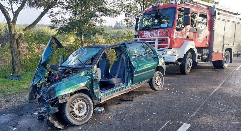 Helyszíni fotók: balesethez riasztottak mentőhelikoptert