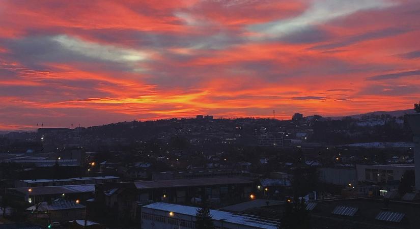 Világszerte hallották az égből jövő, vérfagyasztó fémes zörejt, a tudósok is csak találgatnak