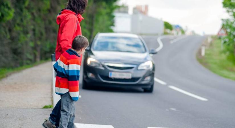 6 büntetőpont is járhat ezért a gyakori szabálysértésért - Rengetegen megszegik ezt a KRESZ-szabályt