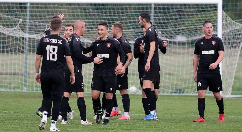 0-2-ről nyert rangadót a Répcelak - Vármegyei II. osztály: gólok, mérkőzések - jánosházi diadal Sében, borította a papírformát a Tanakajd, ikervári hetes