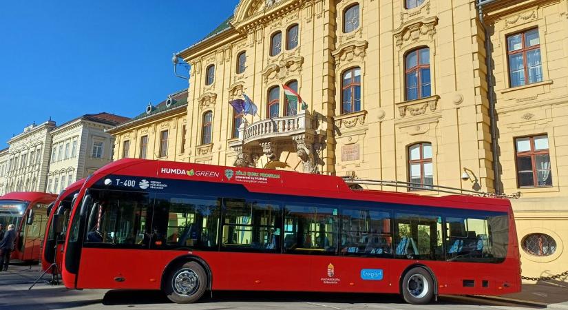 Önjárók váltják a dízelbuszokat Szegeden