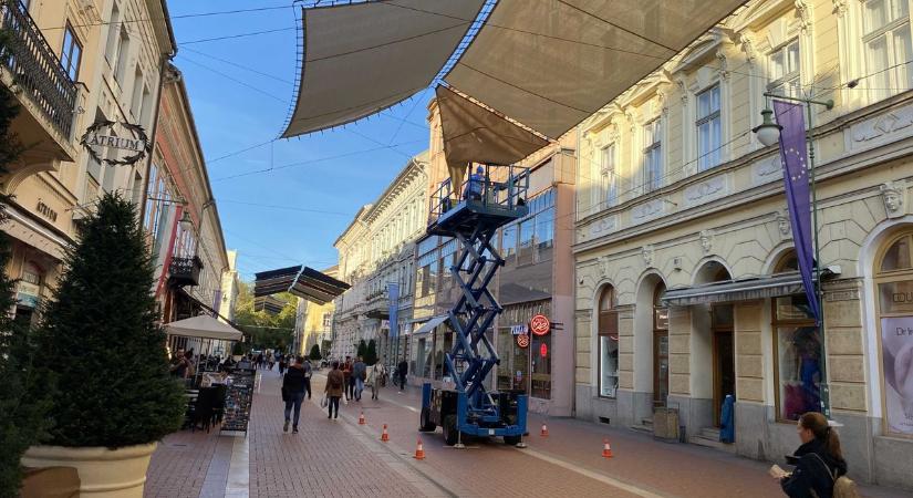 Leszerelik a szegedi napvitorlákat – videóval