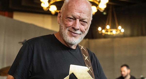 David Gilmour: "szomorú, hogy nem hiszek semmilyen felsőbb erőben"