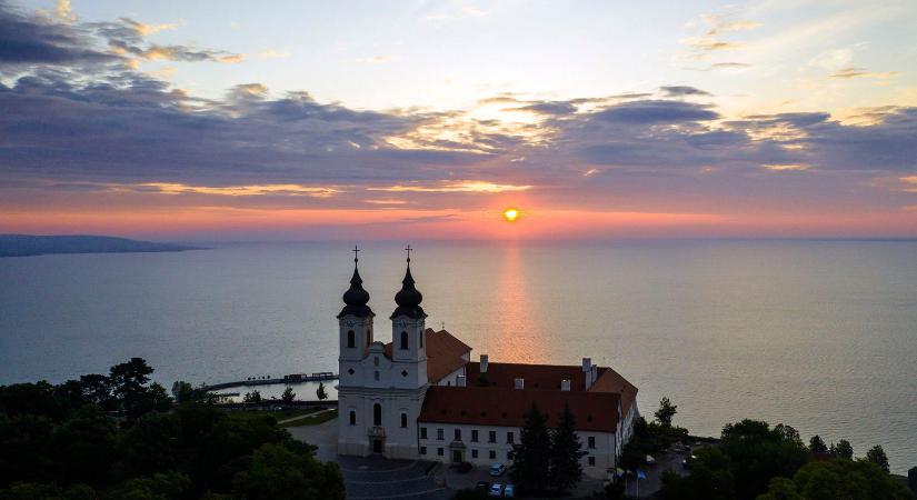 Nagy a baj a Balaton északi részén: súlyosabb a szennyezettség, mint hitték