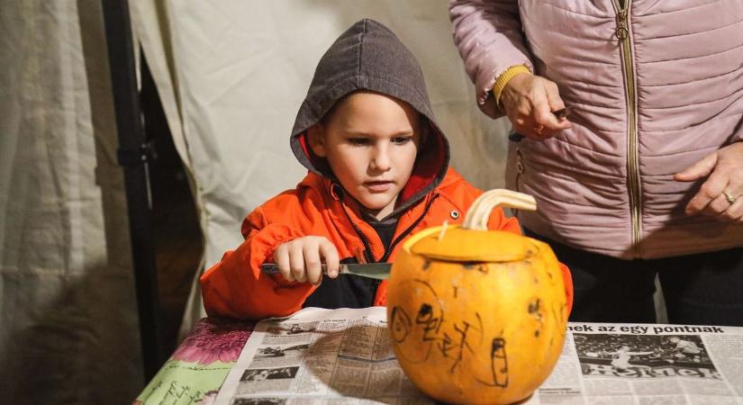 Halloweeni programot tartanak a szülinapon