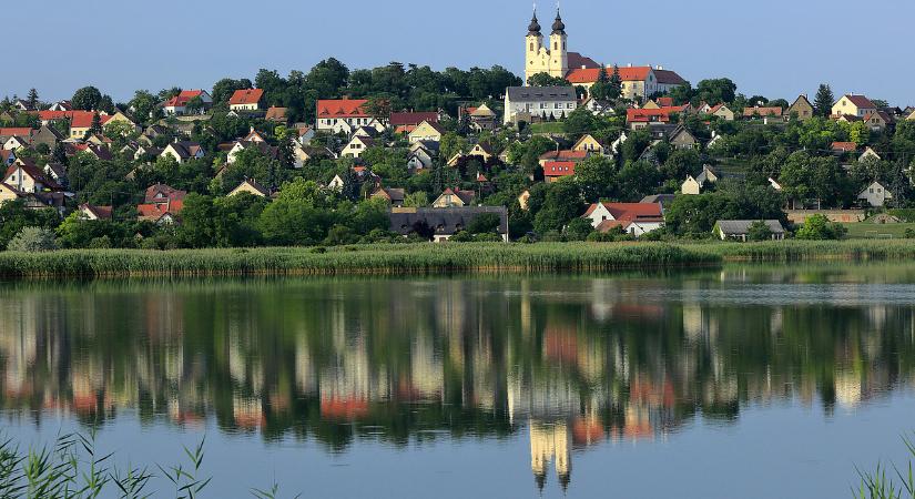 Két hónapig folyt a Balatonba a szennyvíz - megszólalt a polgármester