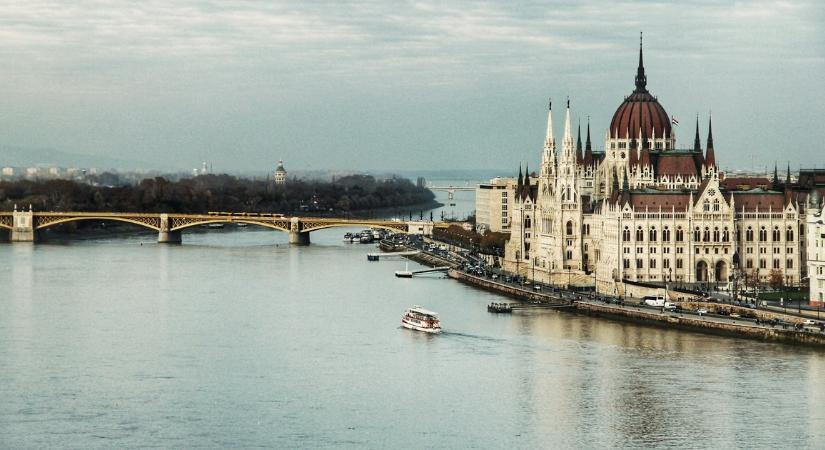 Hétvégén megbénul a közlekedés Budapesten, mindenütt lezárások lesznek