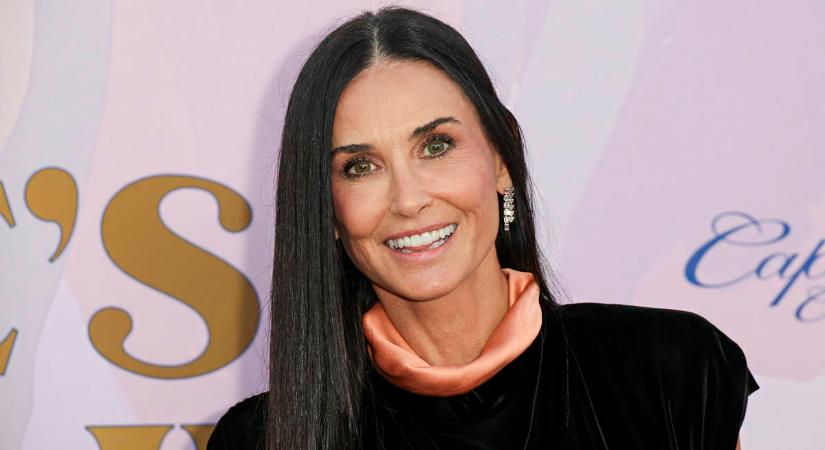 A 61 éves Demi Moore rég volt ennyire laza: vagány farmeres szettekben fotózták