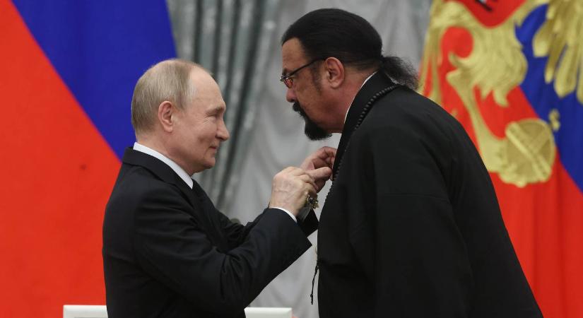 Steven Seagal akár az életét is feláldozná Vlagyimir Putyinért