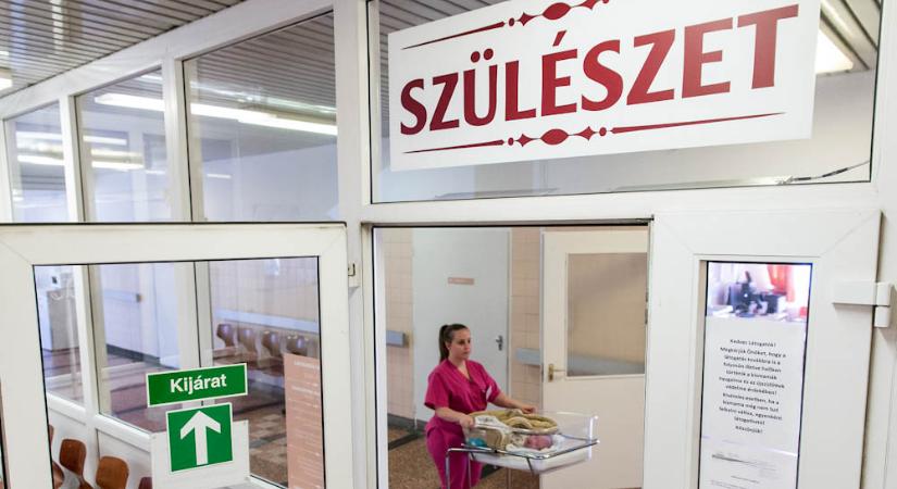 Meghalt egy terhes kismama és magzata a szegedi klinikán, az apa három gyermekkel maradt magára