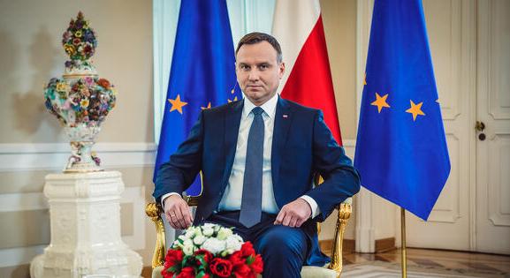 Andrzej Duda: nyitva kell hagyni az EU ajtaját új államok számára