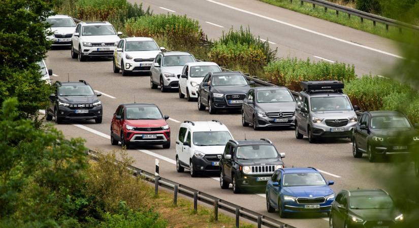 Elesett az M3-as, érdemes elkerülni az autópálya több szakaszát is