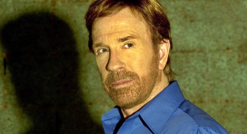 A legenda is meg tudott öregedni – Friss fotókon a 84 éves Chuck Norris