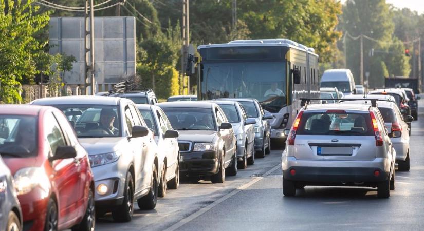 Népszerű járat visszatérése segíti a hétvégi közlekedést Debrecenben