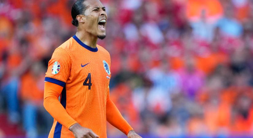 A kiállított Van Dijk visszatért Liverpoolba