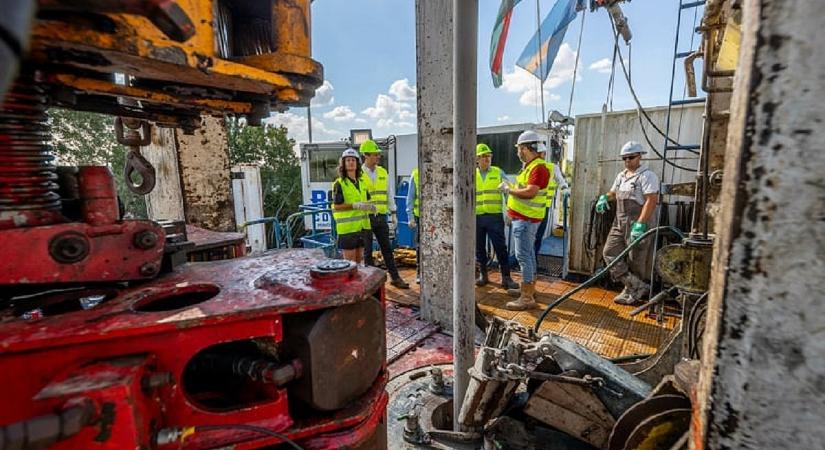 Gigantikus erőforrásokat rejt a föld mélye: Magyarország az uniós élvonalban van