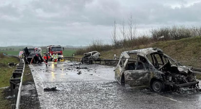 Július óta 181-en haltak meg az utakon, köztük kilenc gyermek