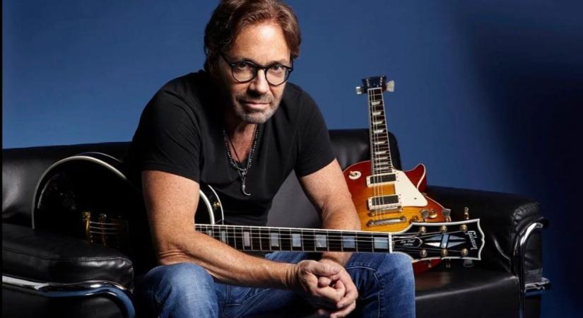 Al Di Meola a legütősebb hangzású gitárját szólaltatja meg Budapesten