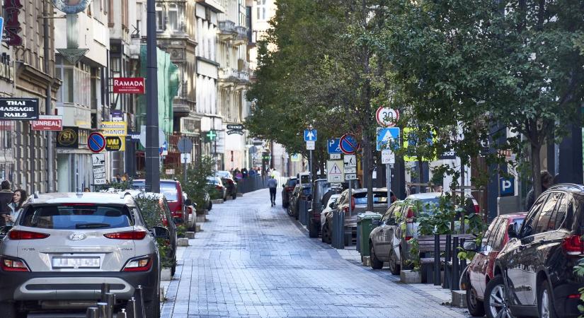 Hét civil szervezet jelentősen drágítaná a budapesti parkolást