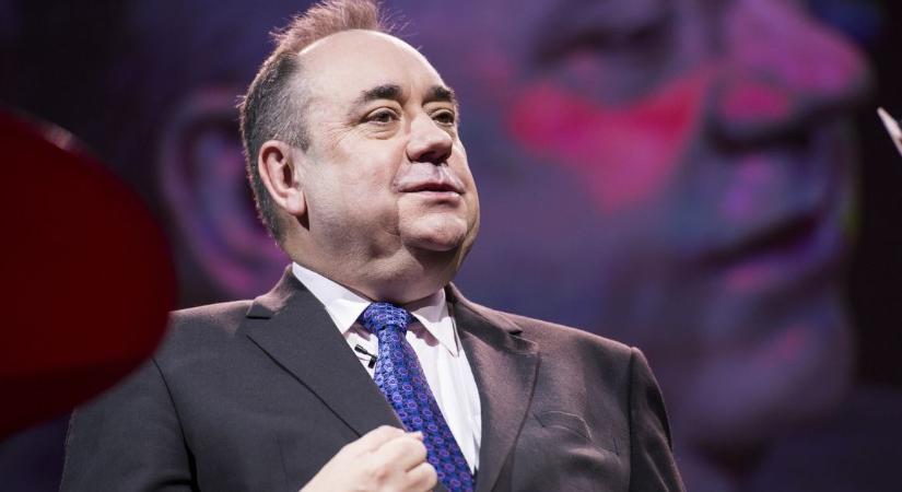 Meghalt Alex Salmond korábbi skót vezető