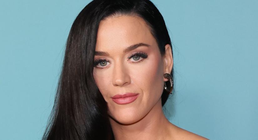 8 menő frizura, amit Katy Perry valaha kipróbált: a szőke pixie-től a hosszú fekete fazonig