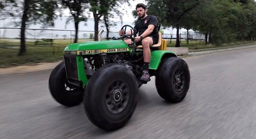 Így lesz brutális élménygép egy John Deere kerti traktorból