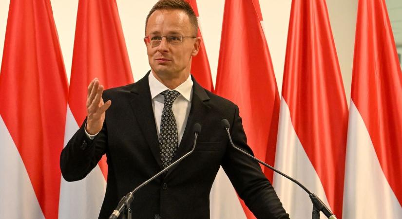 Szijjártó Péter: öt konzul is jelen lesz a magyar–boszniai futballmeccs helyszínén (videó)