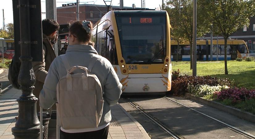 Legyen gyanús, ha valami túl olcsó: így vélekedik a DKV nevével visszaélő adathalász oldalról a szakember